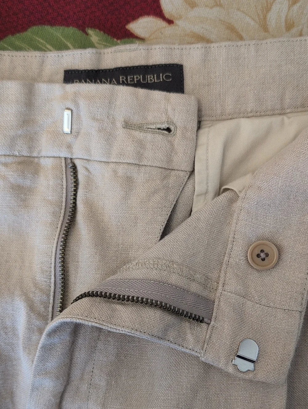 Banana Republic Beige Men's 100% Linen Dress Trousers
